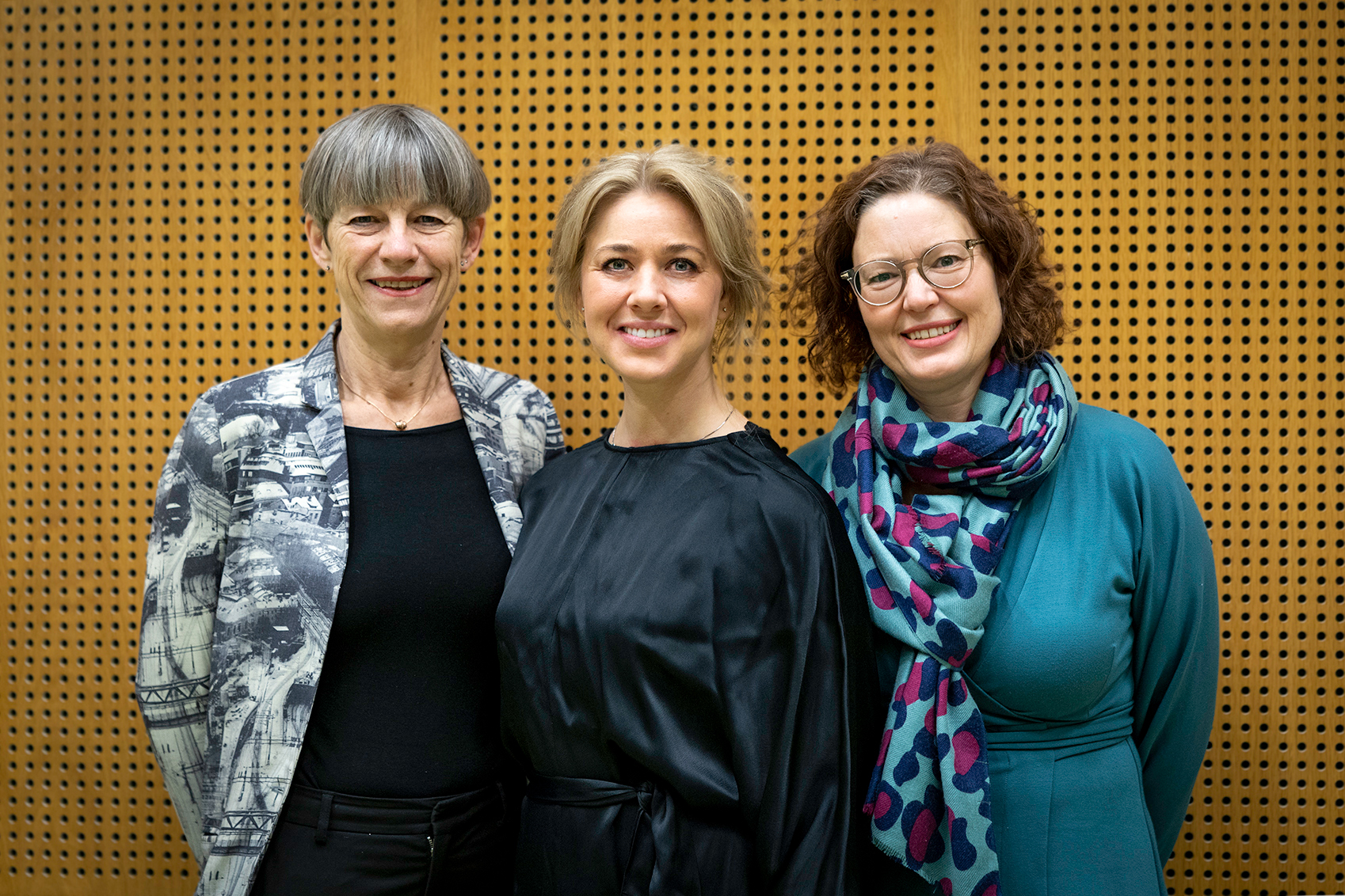 Foto av Ingvild Kjeken, Helene L. Valaas og Mari Klokkerud