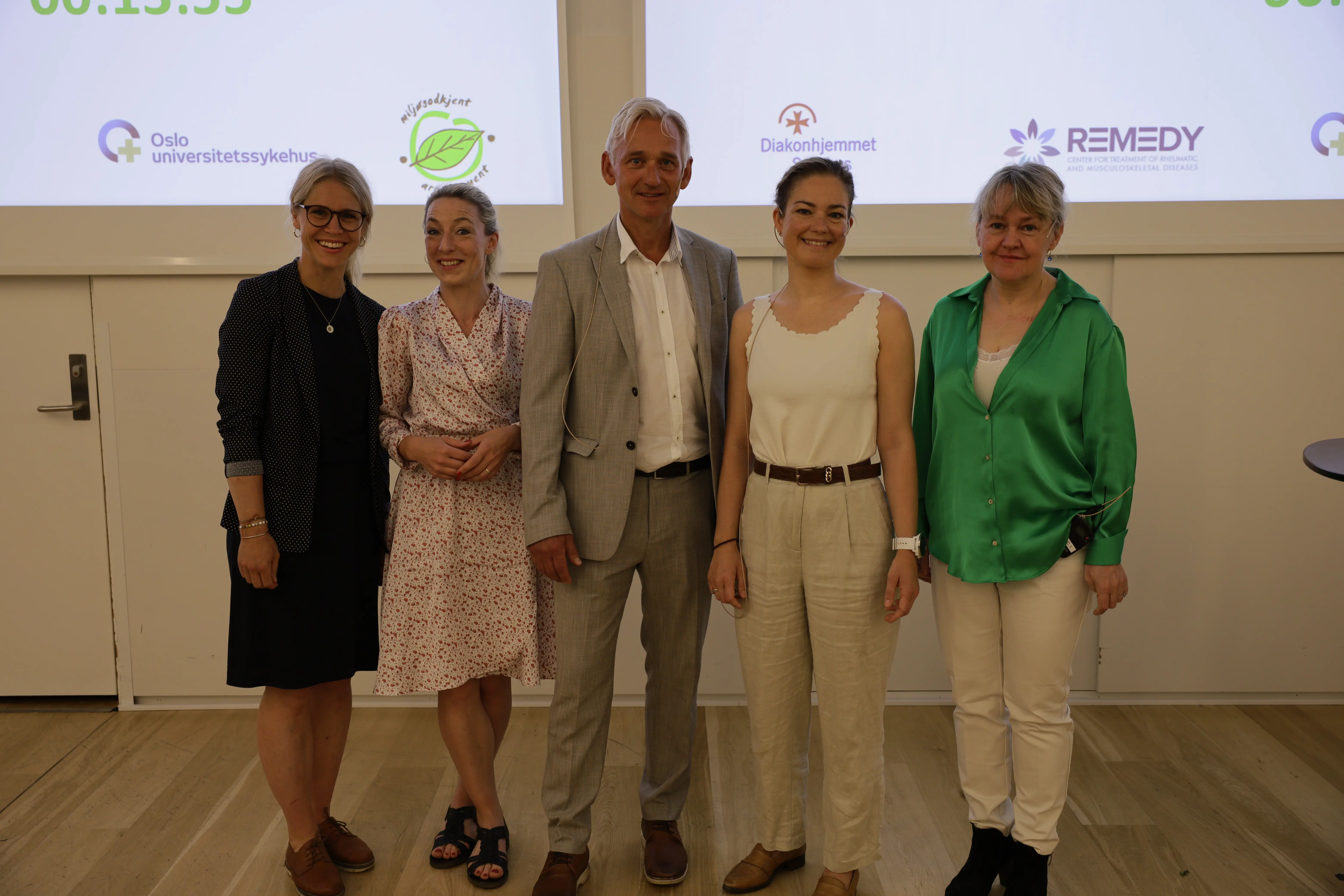 Tuva Moseng, Lena Bugge Nordberg, Kjetil Bergsmark, økotoksikolog Julie Sørlie Paus-Knutsen og Guro Løvik Goll