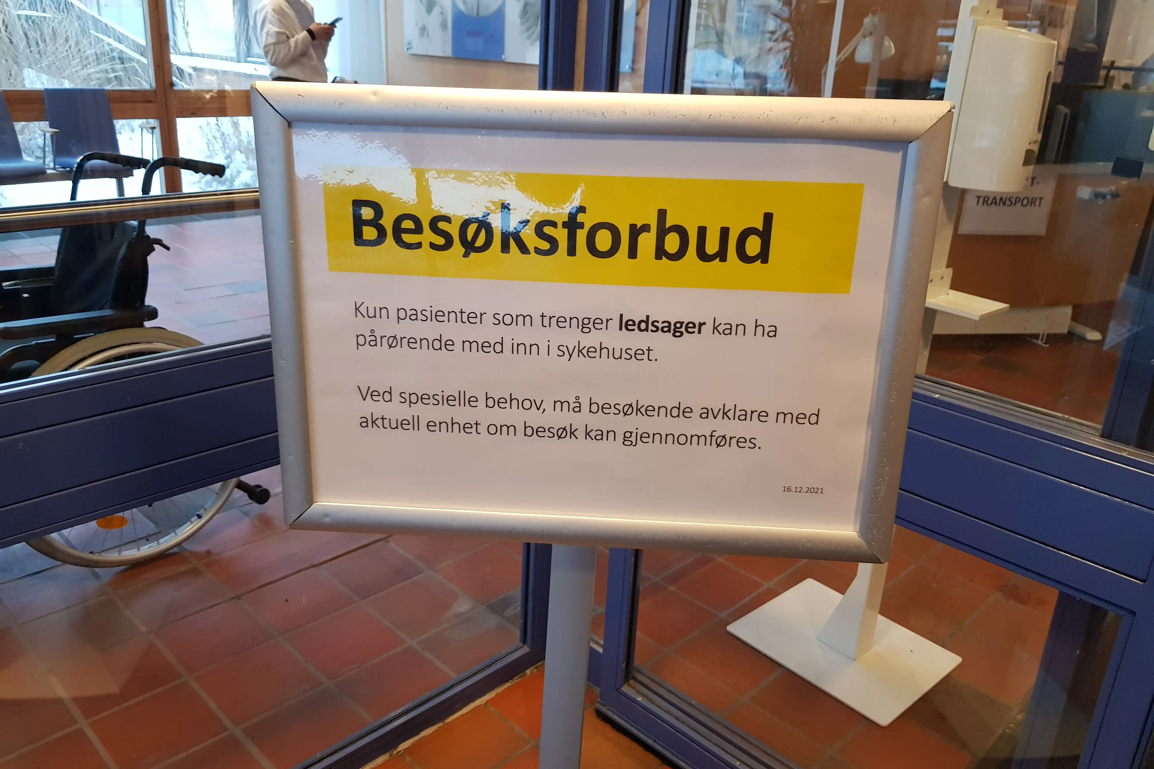 besøksforbudsskilt.jpg